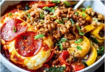 Protein Pizza Bowl with Ground Turkey